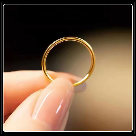 GOLD SIMPLE MINIMALIST PROMISE ENGAGEMENT WEDDING BAND RING - Picture 3 of 7